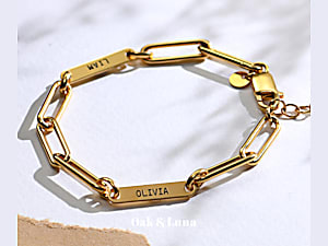 A beautiful bracelet for Mom engraved with your family's names