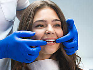 Here Is What Full Mouth Dental Implants Might Cost You in Dubai